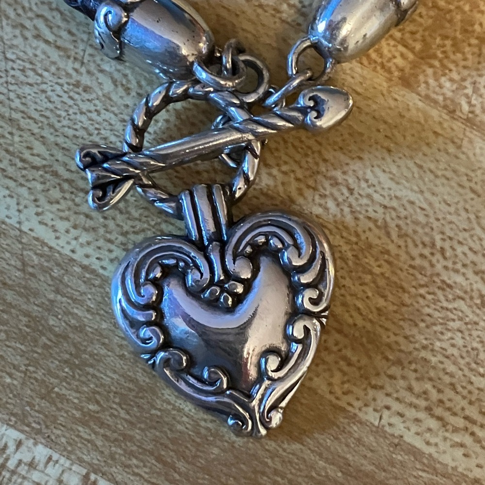 🌸Brighton Vintage Heart Toggle Brown Leather Necklace - Picture 6 of 6